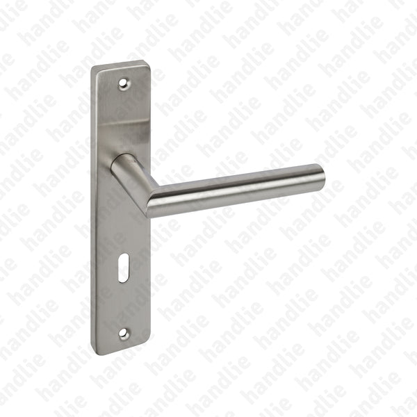 P.IN.8544.216 - Par puxador - Inox
