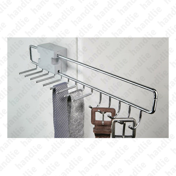 CAB.174152 - Cabide superior extraível para 8 gravatas e 5 cintos