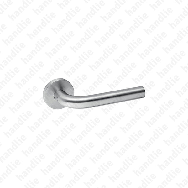IN.00.028.R08M - Puxador Tubular - Inox